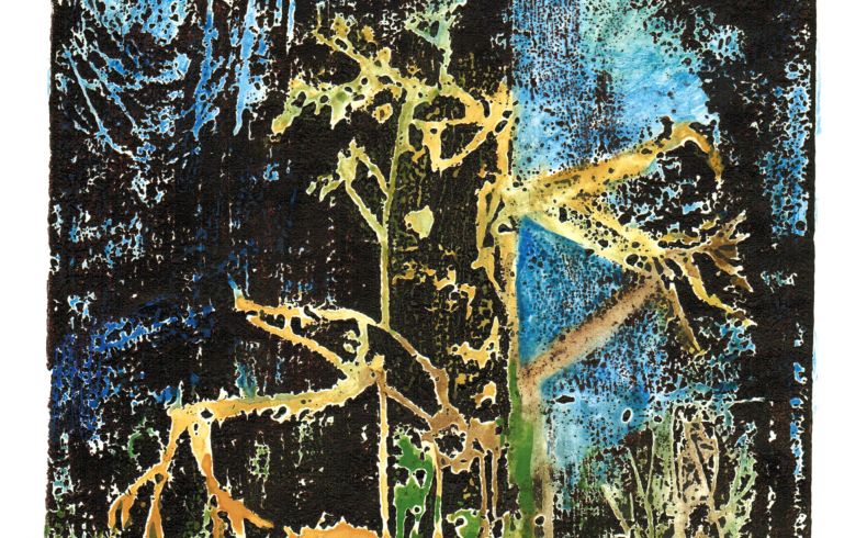 Holzschnitt in Schwarzweiß, mehrfarbig mit grün, gelb und blau koloriert, relativ abstrakte pflanzliche Strukturen, mittig ein Baum mit dünnen, zerbrechlichen Ästen